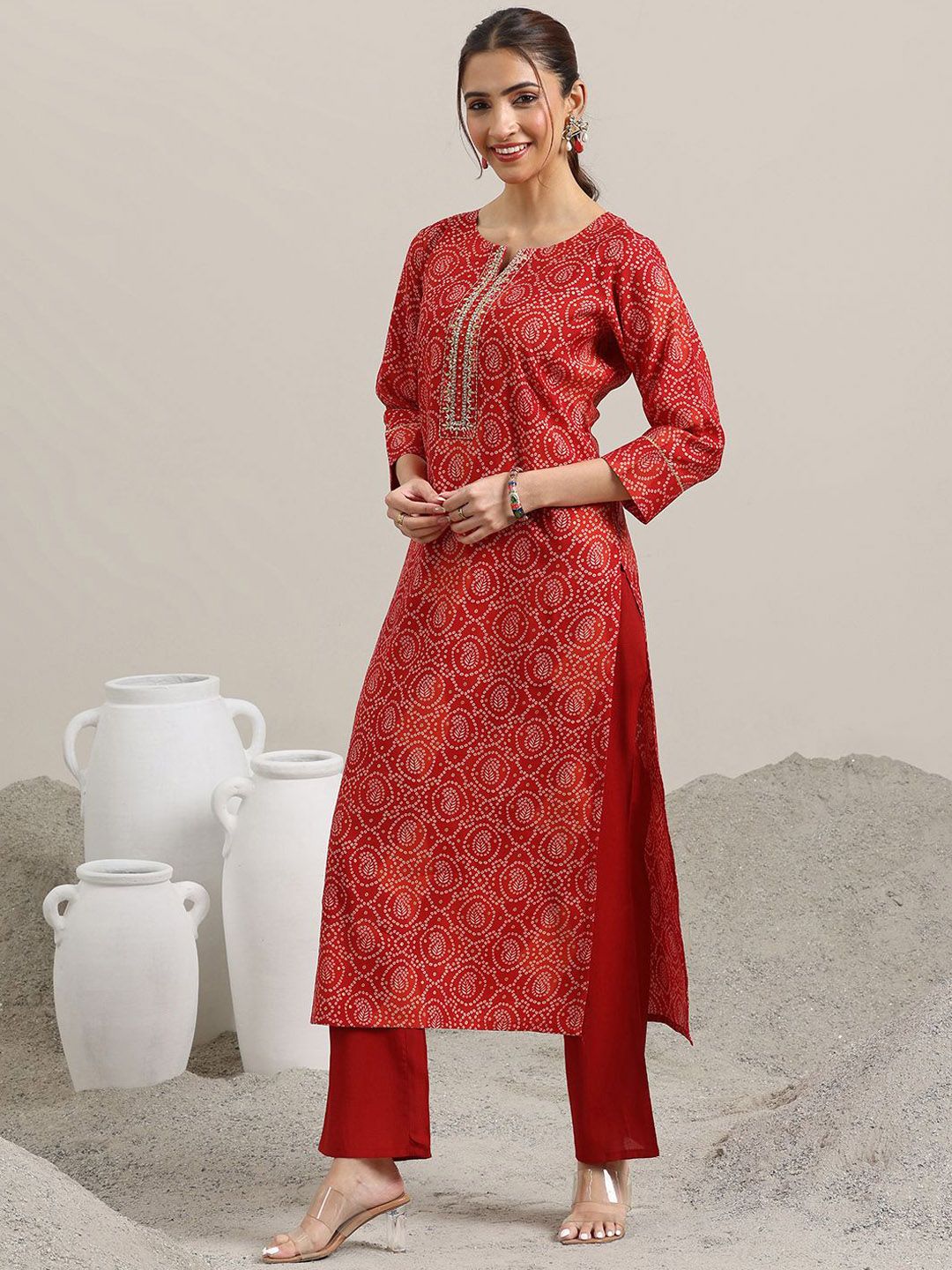 Libas Bandhani Printed Regular Gotta Patti Straight Kurta with Trousers & Dupatta