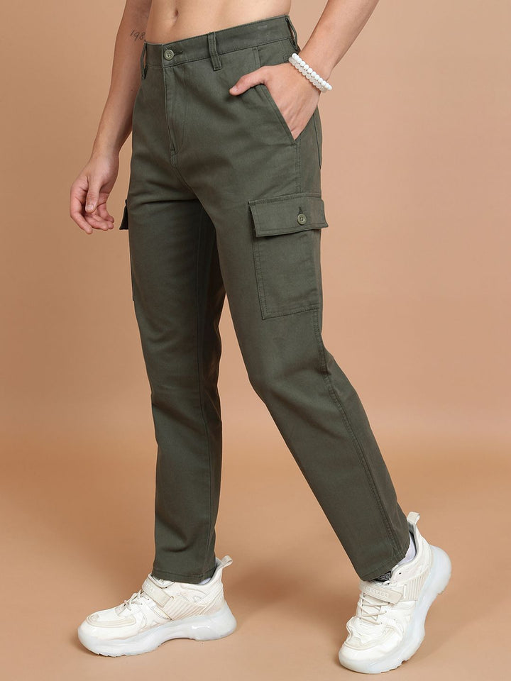 HIGHLANDER Men Tapered Fit Pure Cotton Cargo Trousers
