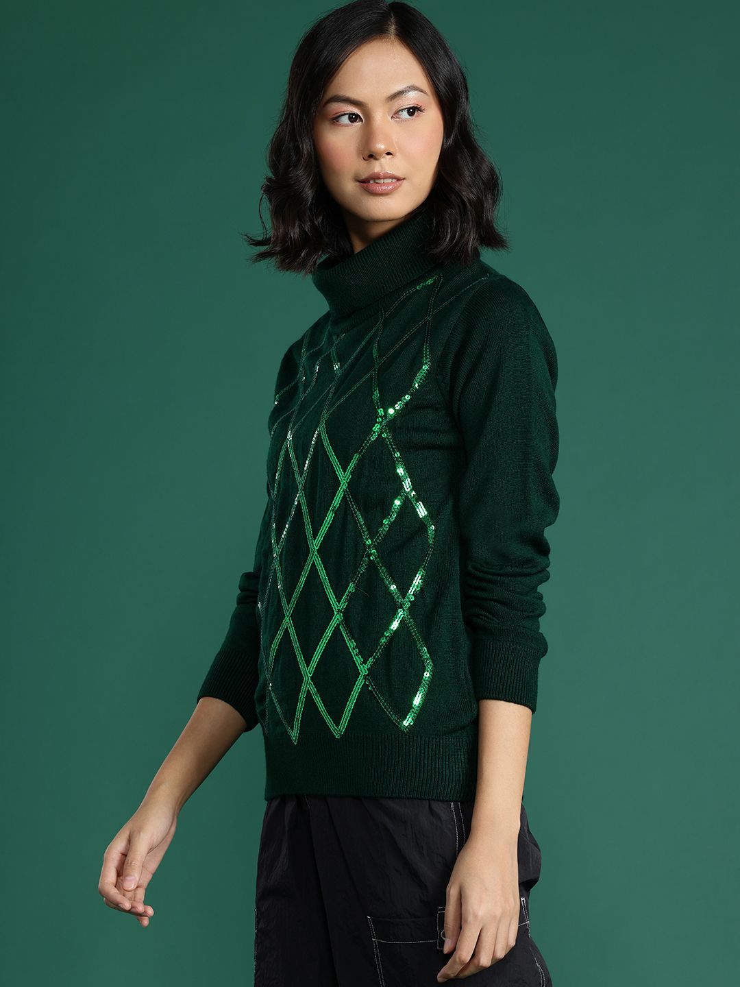 DressBerry Sequin Detailed Turtle Neck Pullover
