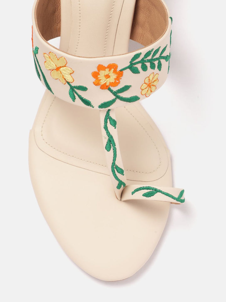 House of Pataudi Ethnic Embroidered Block Heels