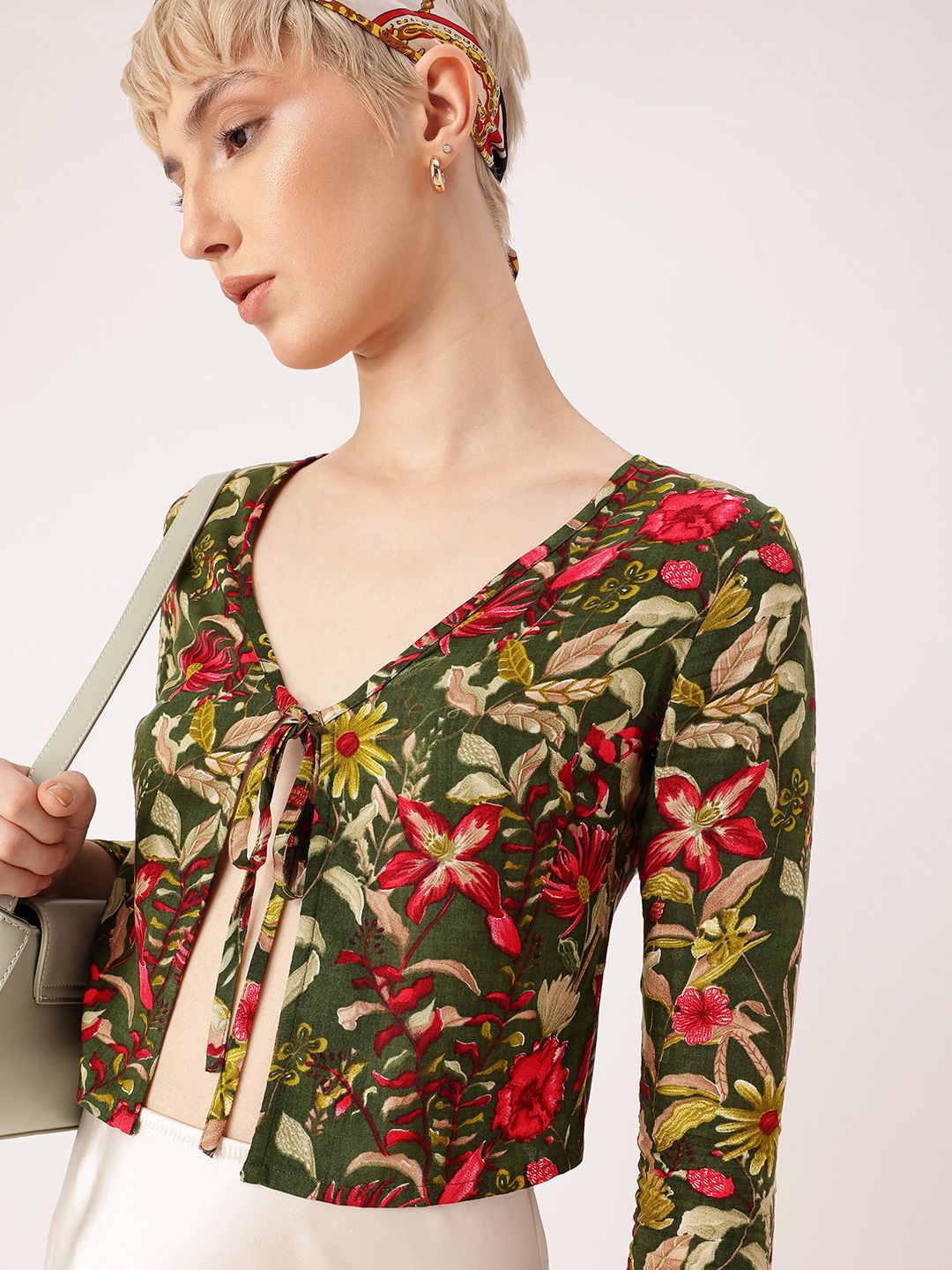 DressBerry Floral Printed Tie-Up Front Open Crop Top