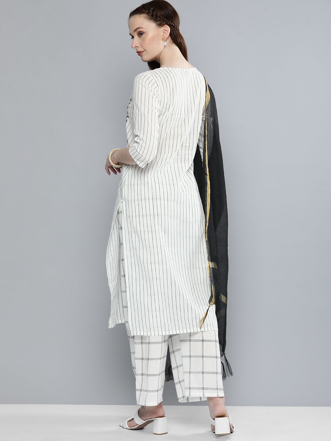 Vishudh Women Off White Striped Regular Pure Cotton Kurta with Palazzos