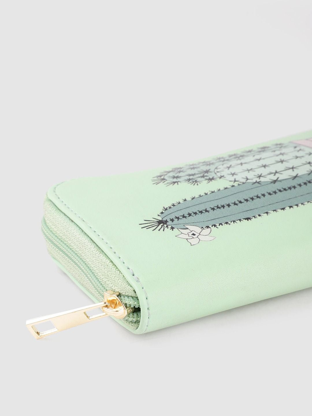 Berrylush Women Green & Pink Printed Zip Detail Zip Around Wallet
