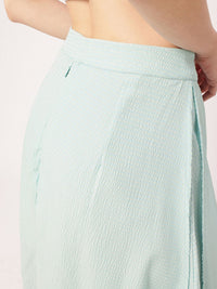 DressBerry Women Feminine Flair Seersucker Side Slit A-Line Midi Skirt