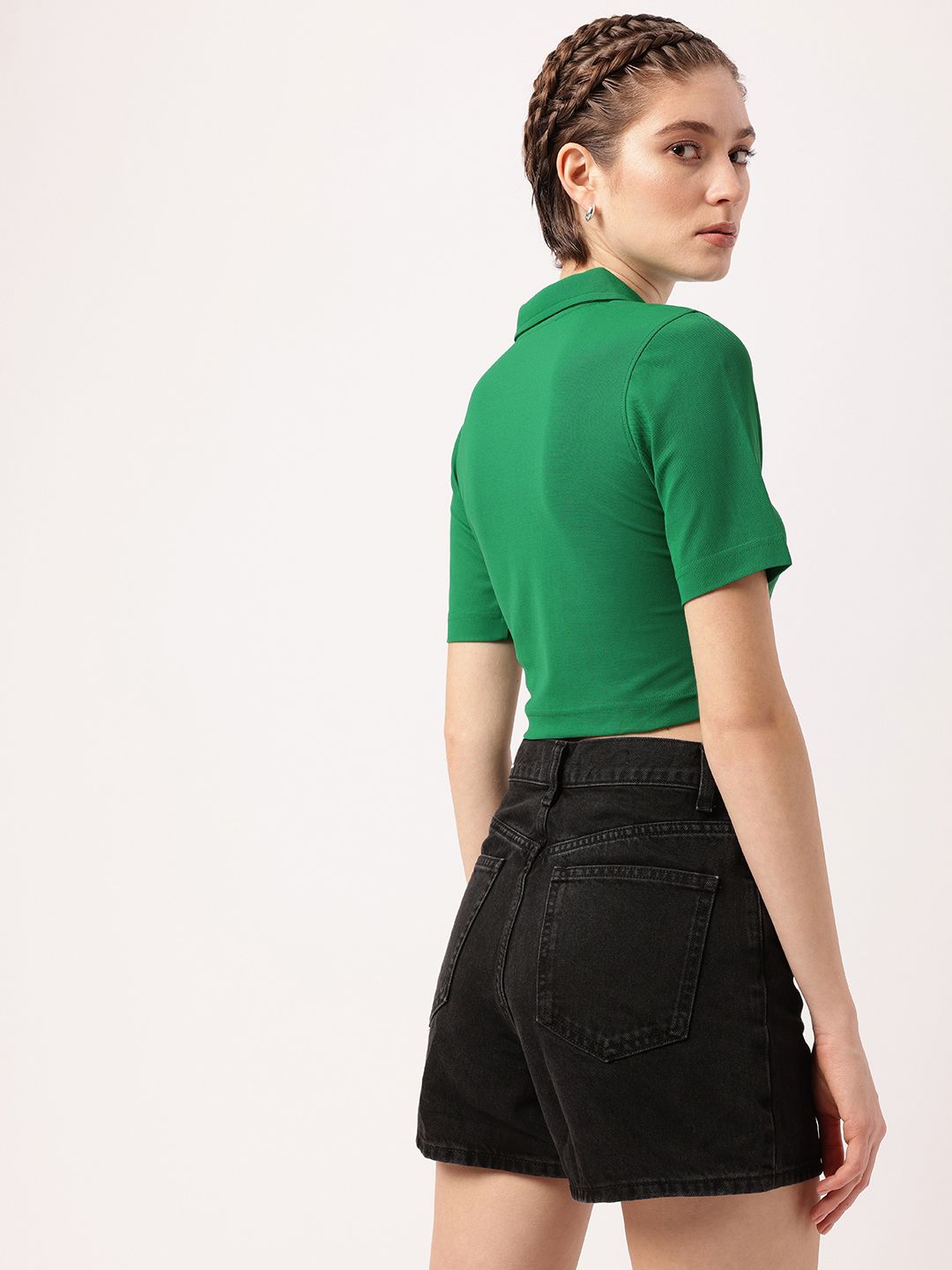 DressBerry Kawaii Elegance Polo Perfection Crop T-shirt