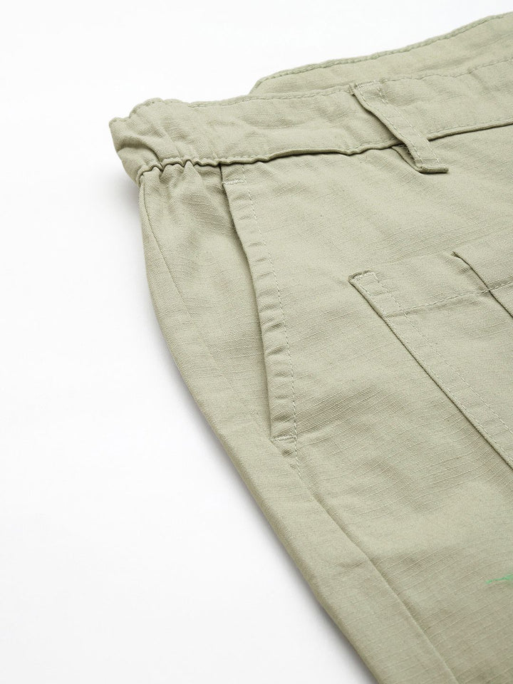 The Indian Garage Co Men Relaxed Fit Ripstop Cargo Trousers