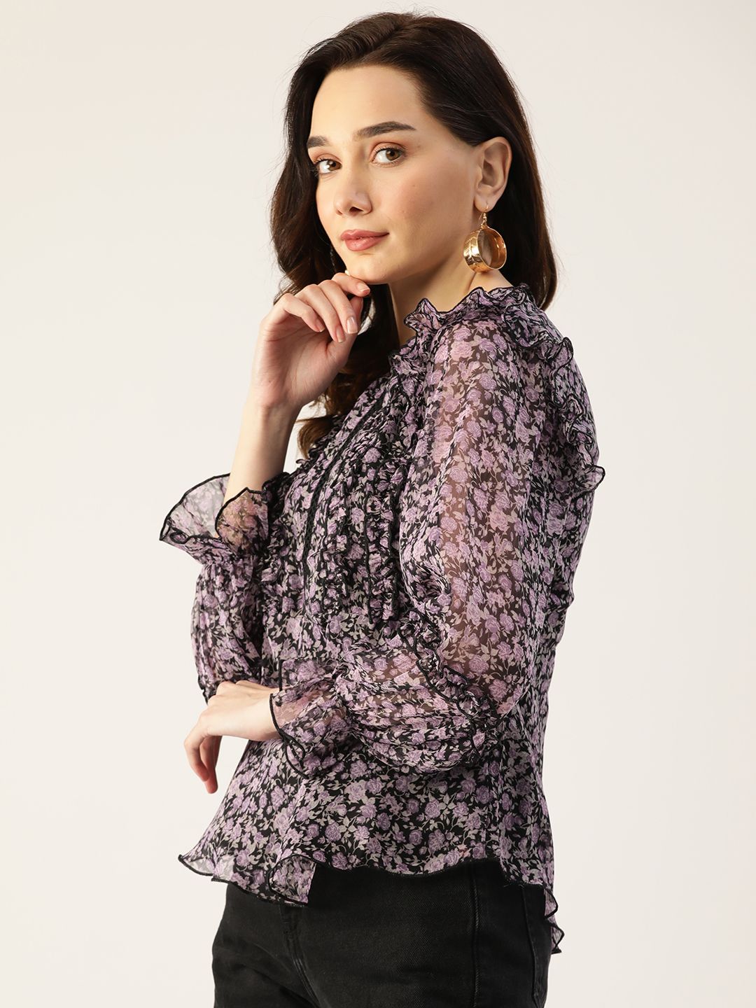Antheaa Women Black & Lavender Floral Print Bishop Sleeves Peplum Top