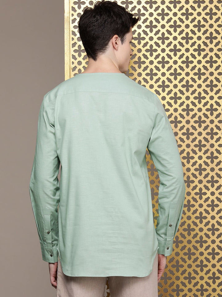House of Pataudi Solid Round-Neck Rozana Short Kurta