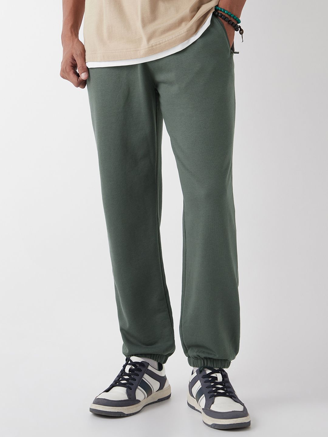 Bewakoof Men's Grey Oversized Mid Rise Joggers