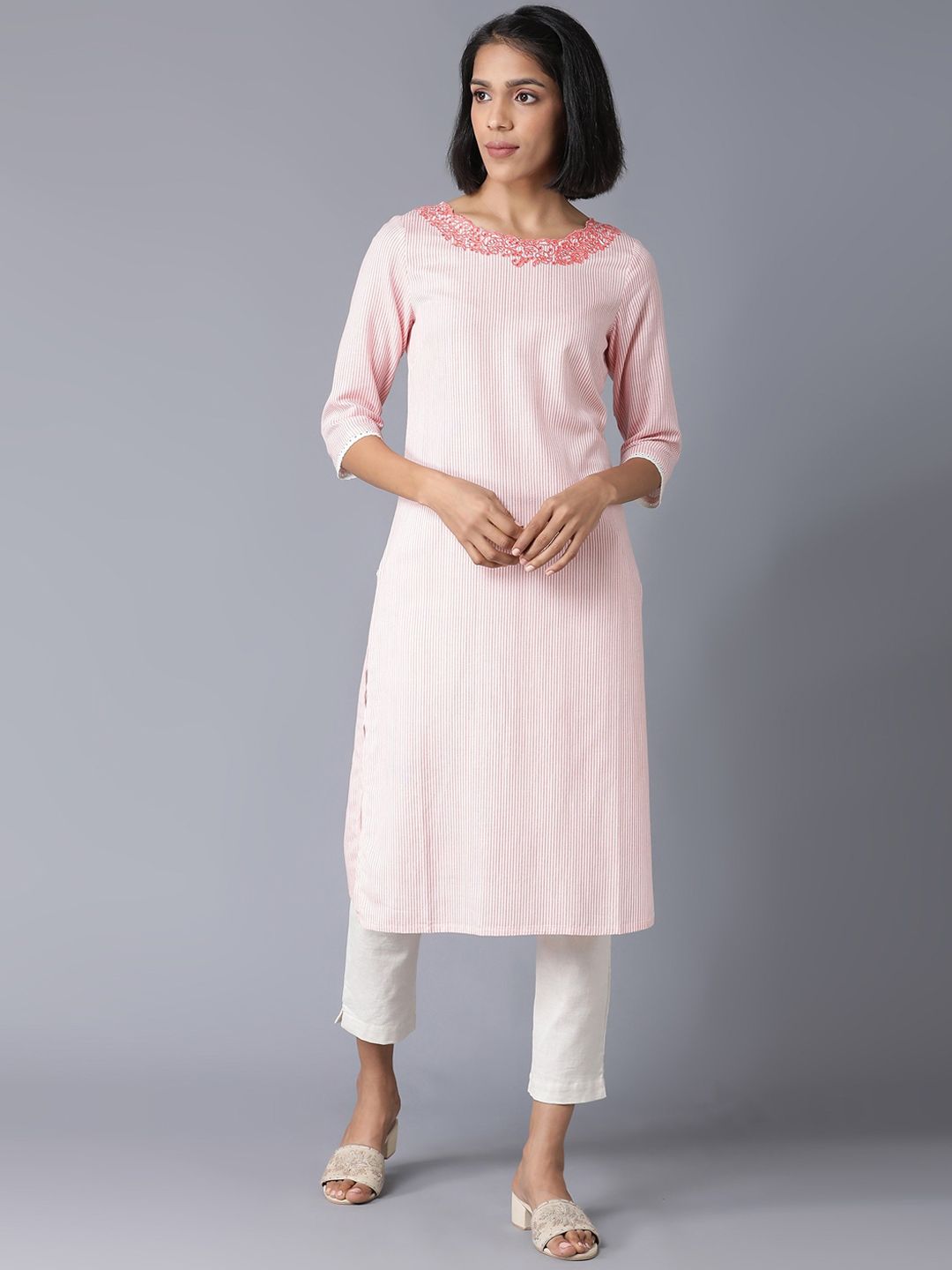 W Women Coral & White Striped Thread Work Kurta