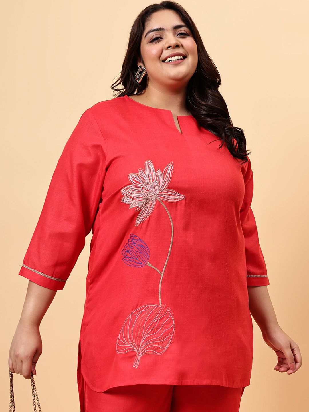 Bani Embroidered Round-Neck Tunic With Flared Trousers Co-Ords