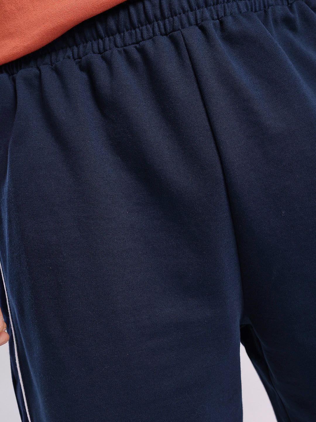HRX by Hrithik Roshan Men Lifestyle Brand Logo Print Above Knee Shorts