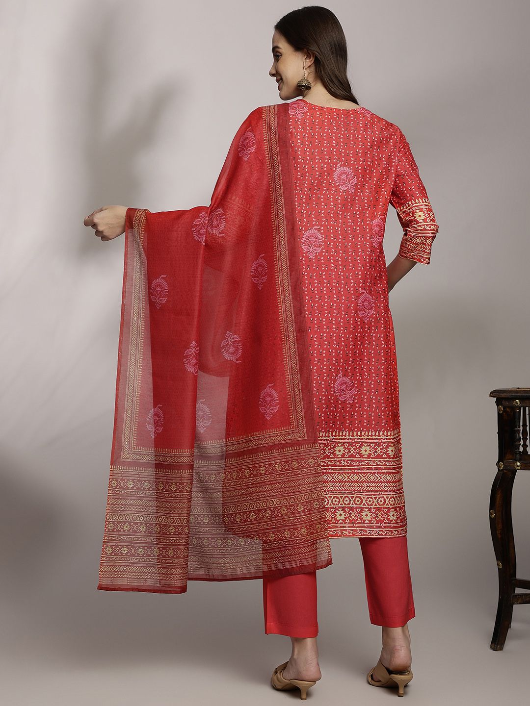 Anouk Women Ethnic Motifs Print Tie-Up Neck Kurta with Trousers & With Dupatta
