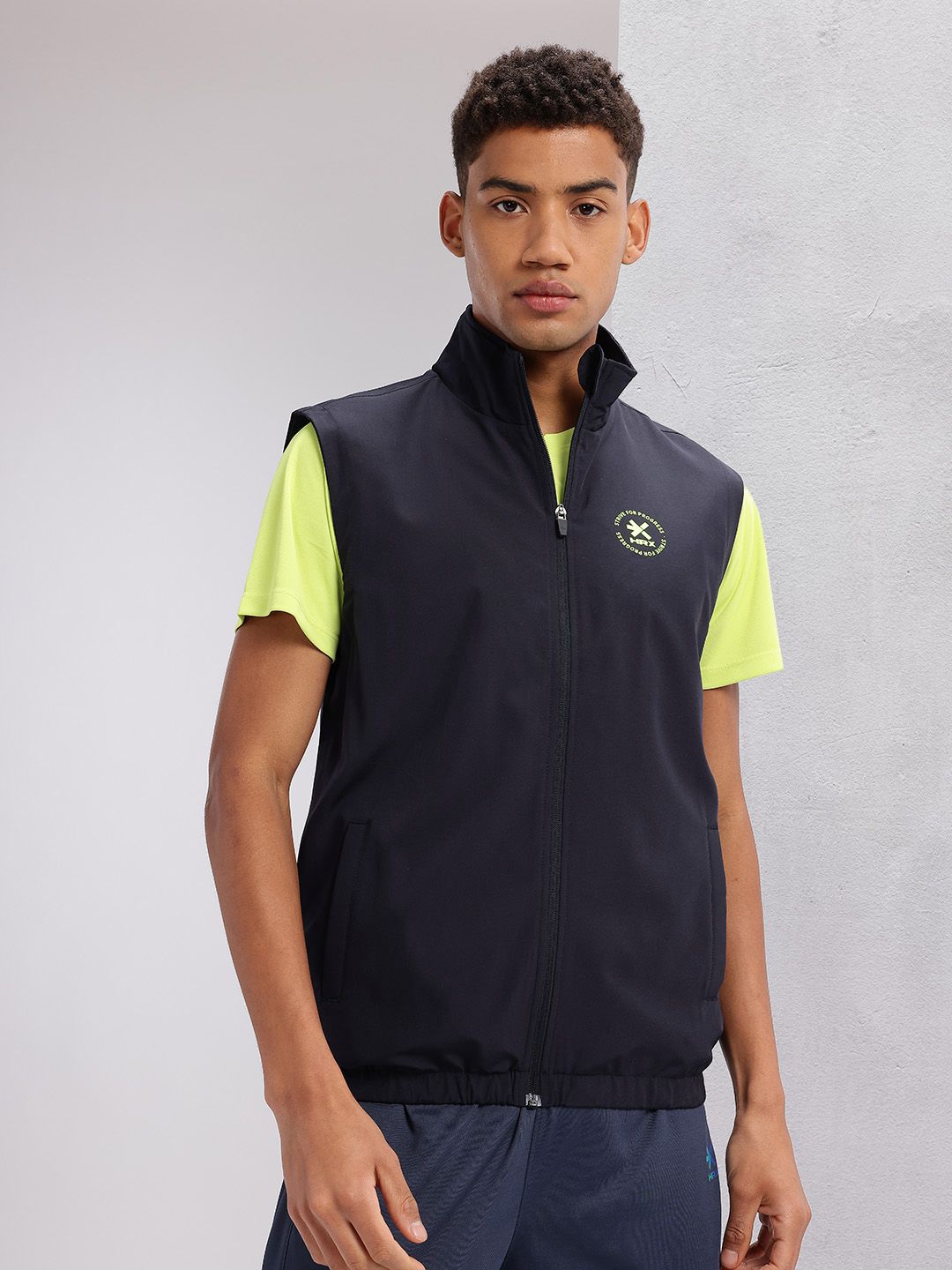 HRX by Hrithik Roshan Brand Logo Printed Detail Rapid-Dry Training Gilet Jacket