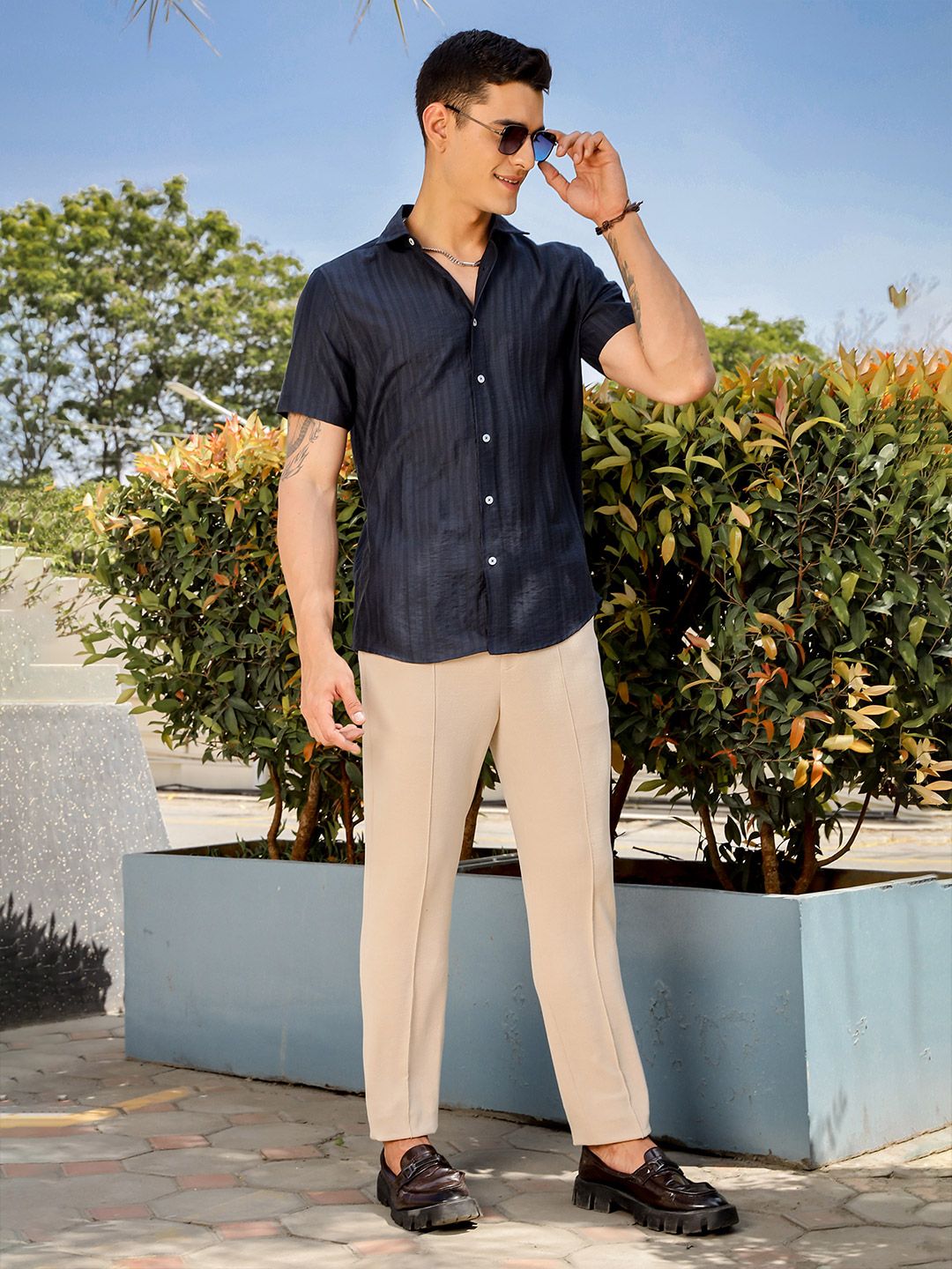 Thomas Scott Men Smart Slim Fit Spread Collar Vertical Striped Casual Shirt