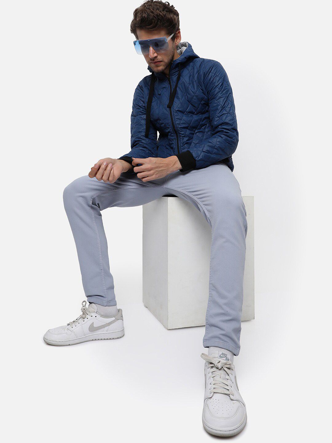 Campus Sutra Men Blue Windcheater Luar Jaket Selimut
