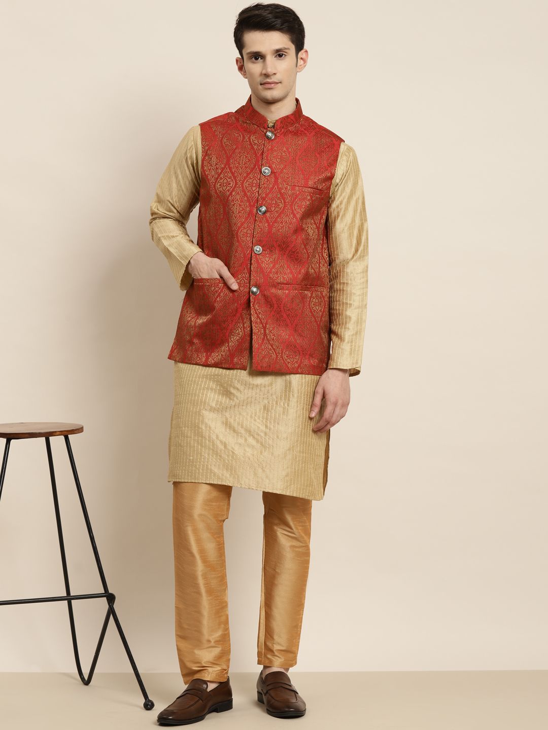 SOJANYA Men Golden & Red Kurta with Churidar & Nehru Jacket