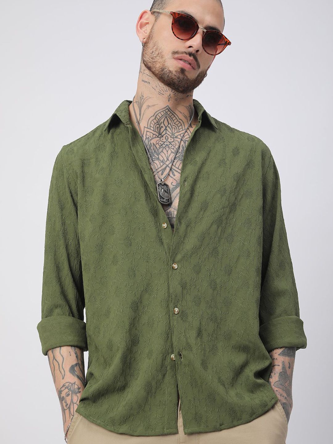 VASTRADO Men Classic Slim Fit Opaque Casual Shirt