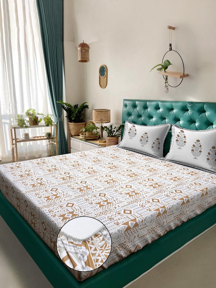 KLOTTHE Mustard Ethanic Printed Fitted 400 TC Cotton Super King Bedsheet & 2 Pillow Covers