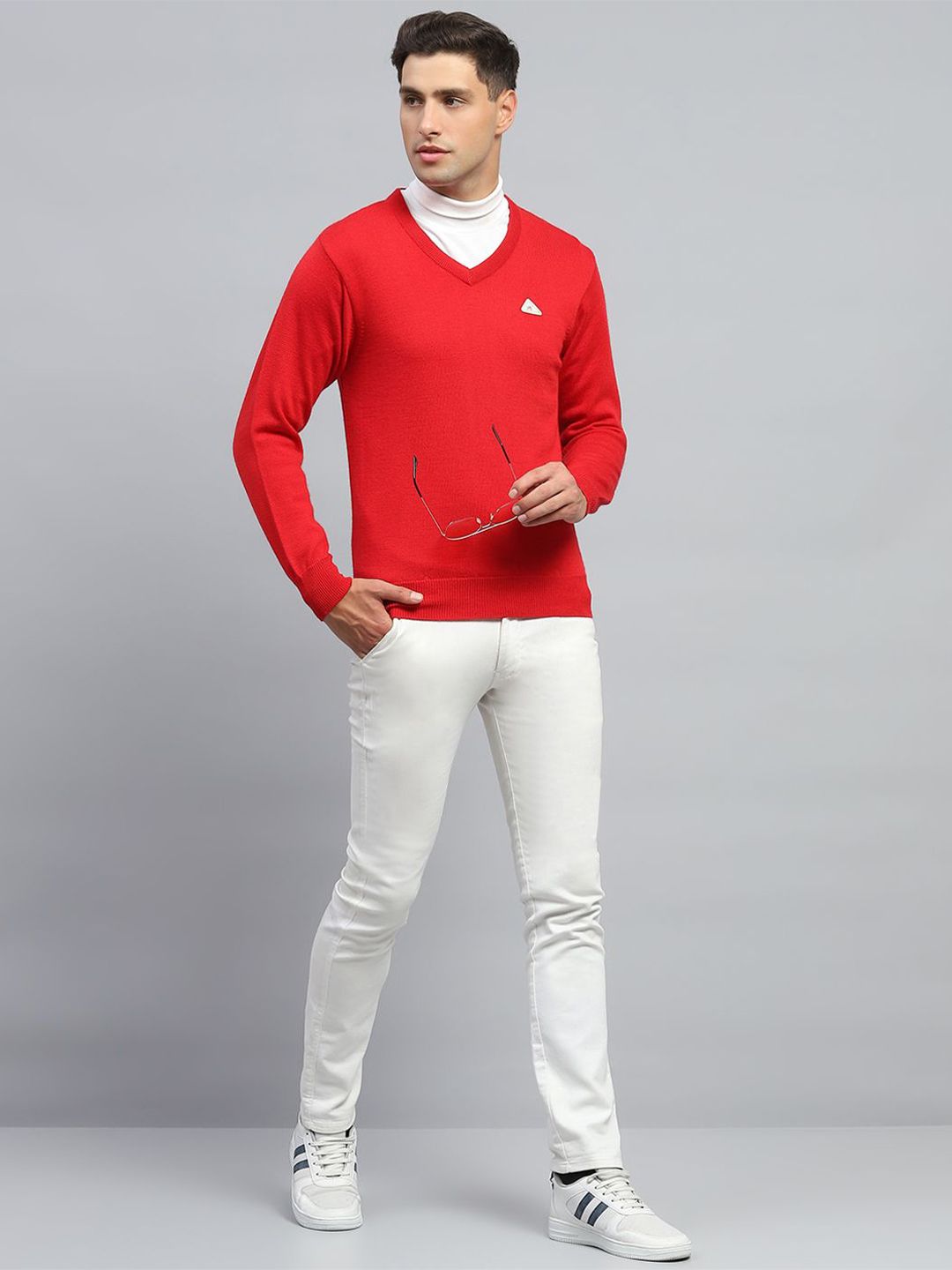 Monte Carlo Men V Neck Woollen Pullover