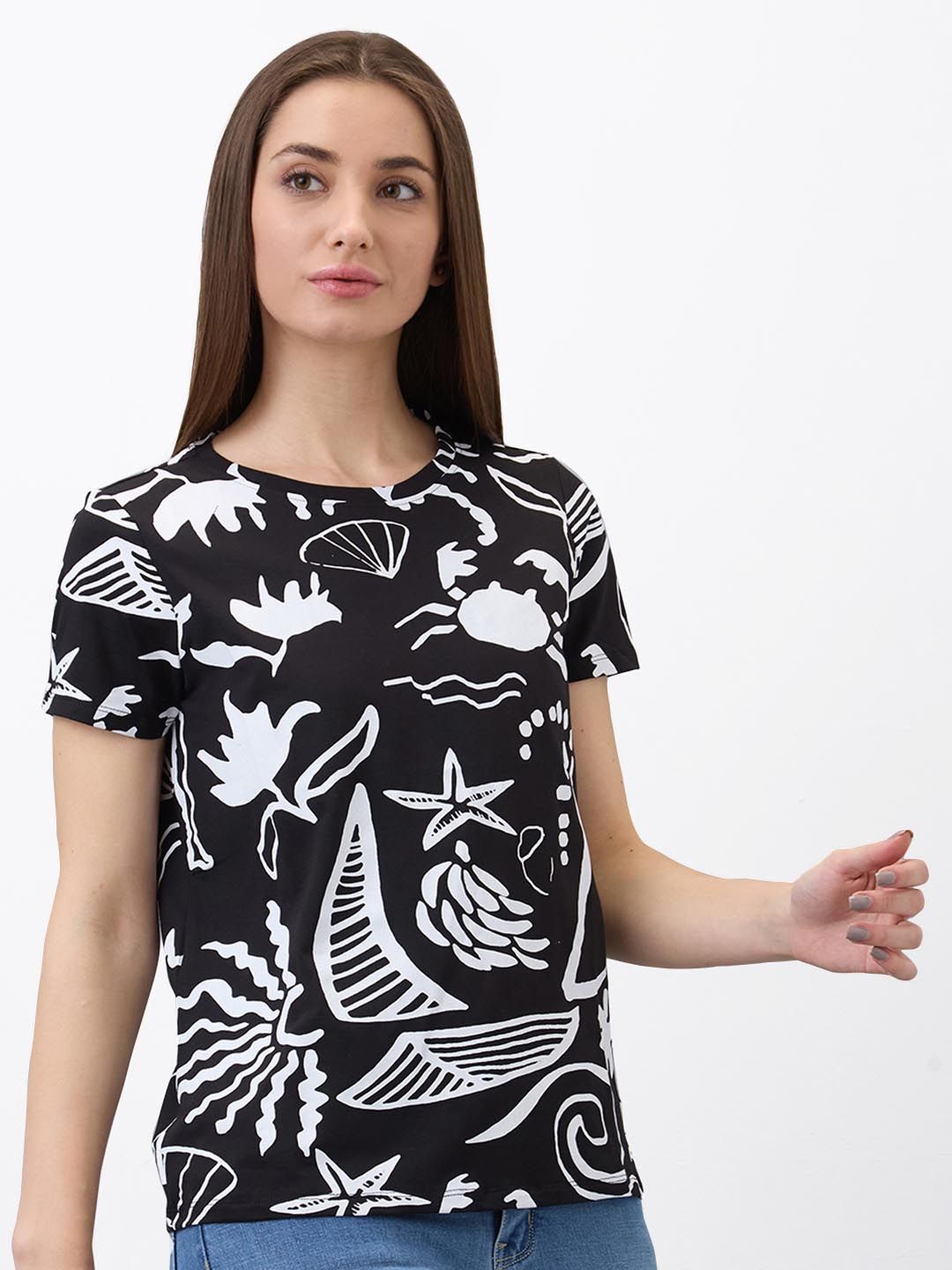 SPYKAR Women Regular Fit Abstract Printed Round Neck Cotton T-shirt