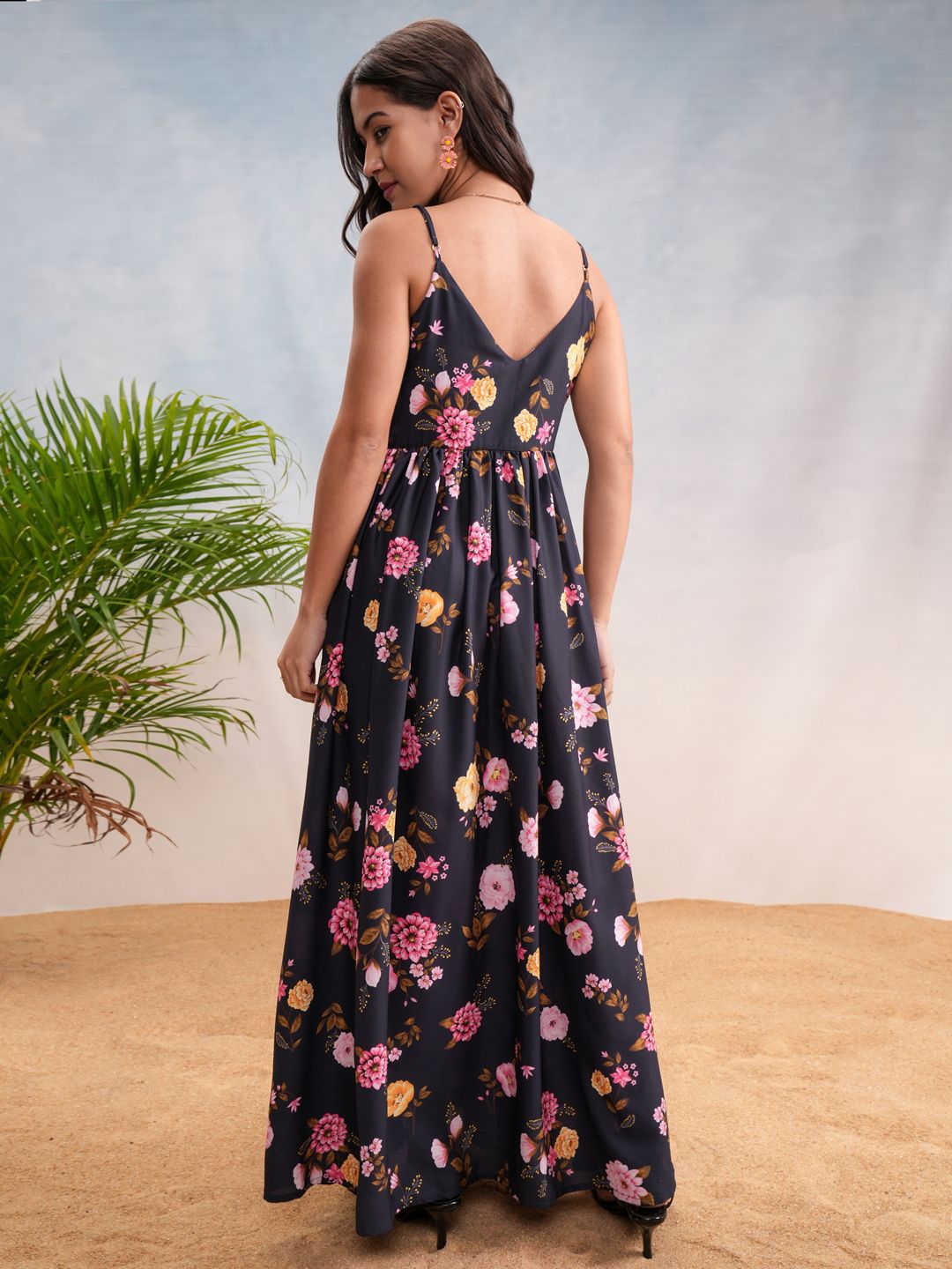 Vishudh Floral Printed Maxi Dress