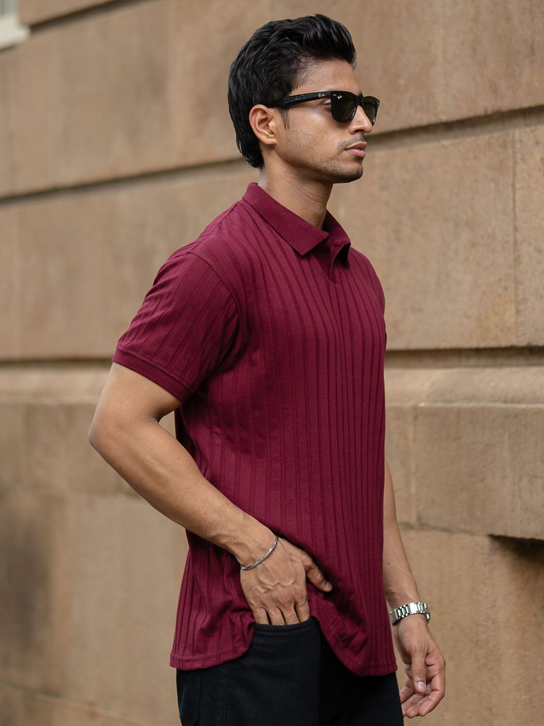 T-shirt kolar PowerLook SS25 Reka Bentuk Diri