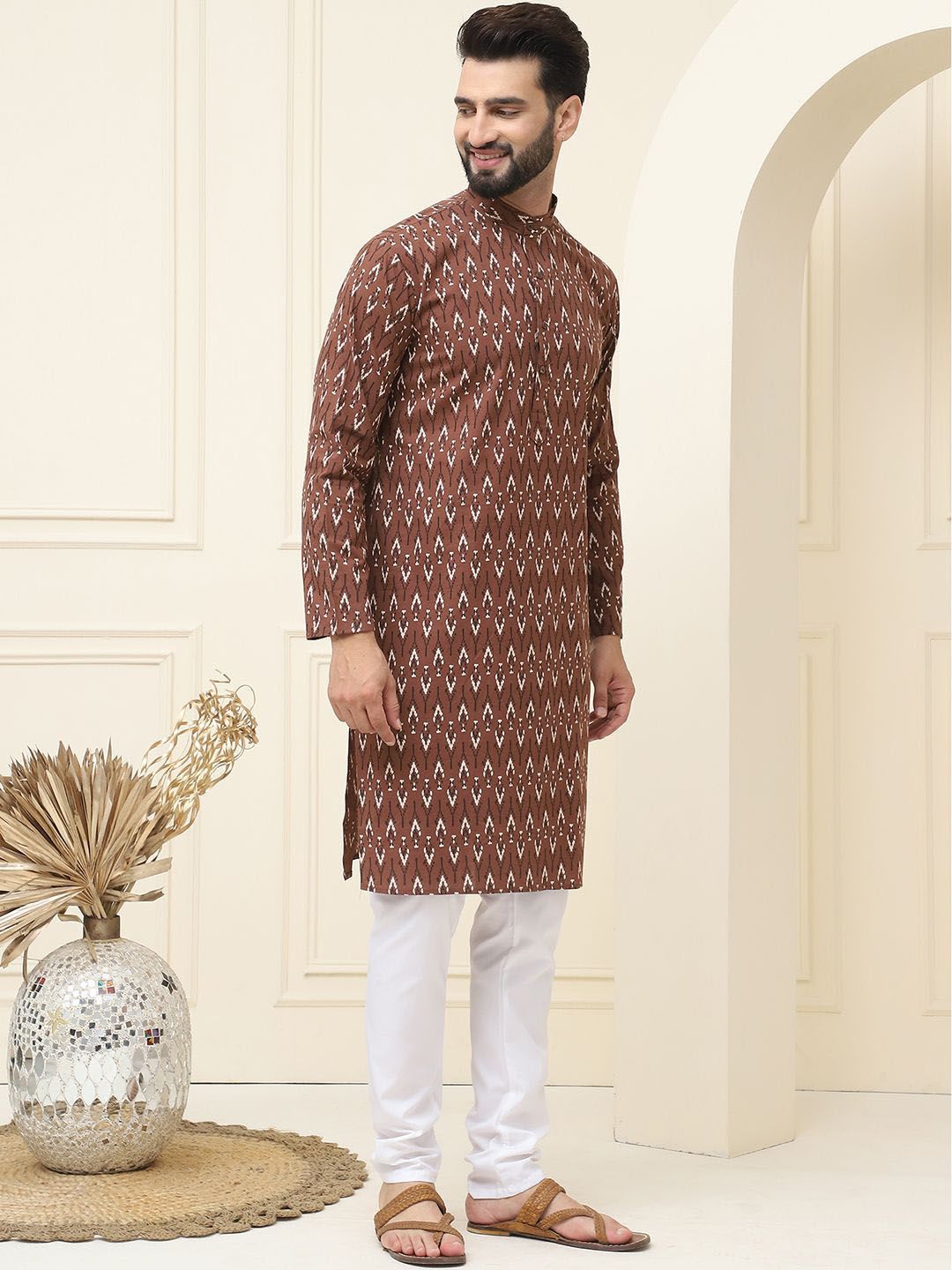 SOJANYA Ethnic Motifs Printed Regular Pure Cotton Kurta With Pyjama