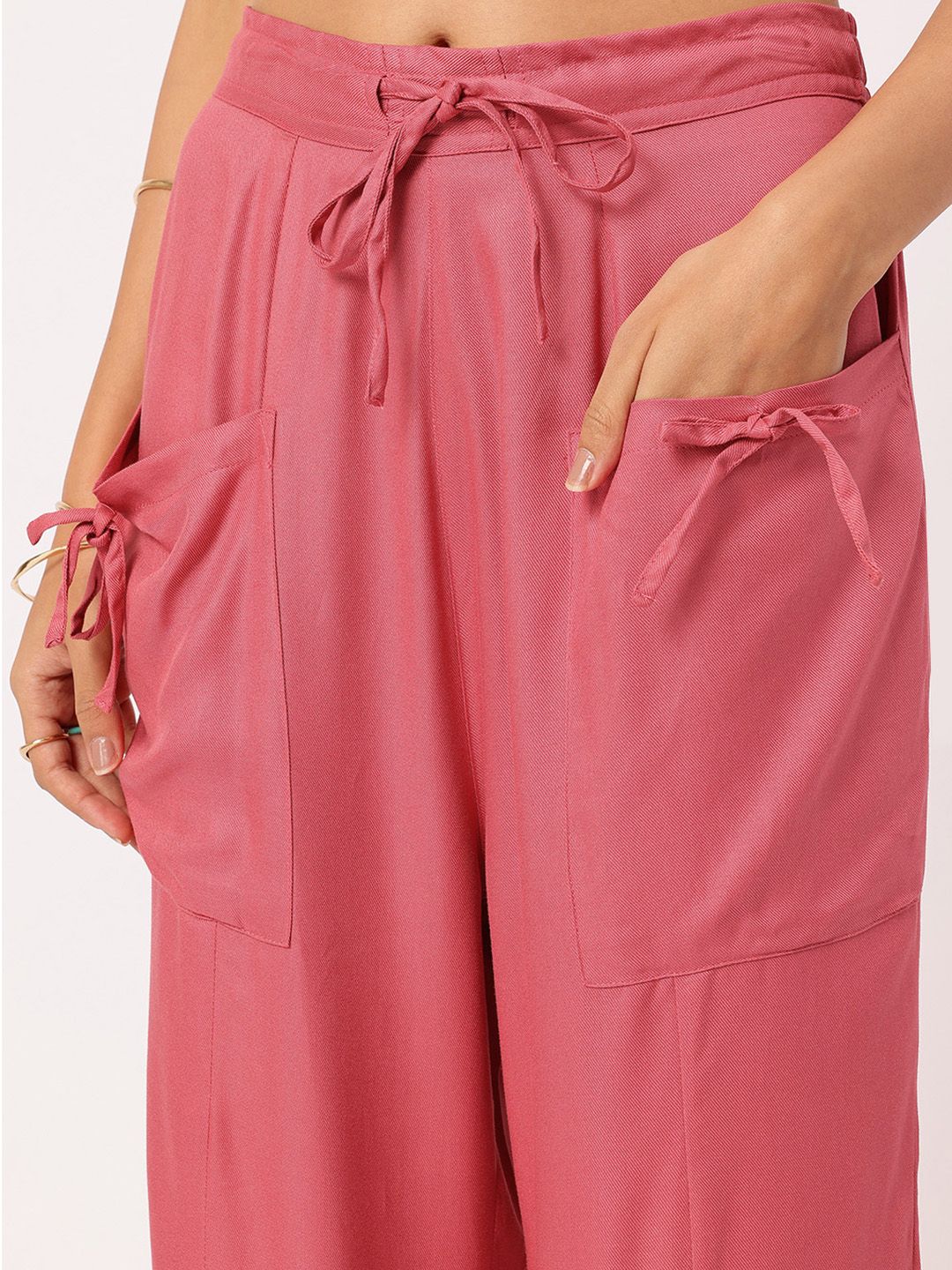 DressBerry Women Contemporary Comfort Relaxed Fit Trousers with Box Pockets