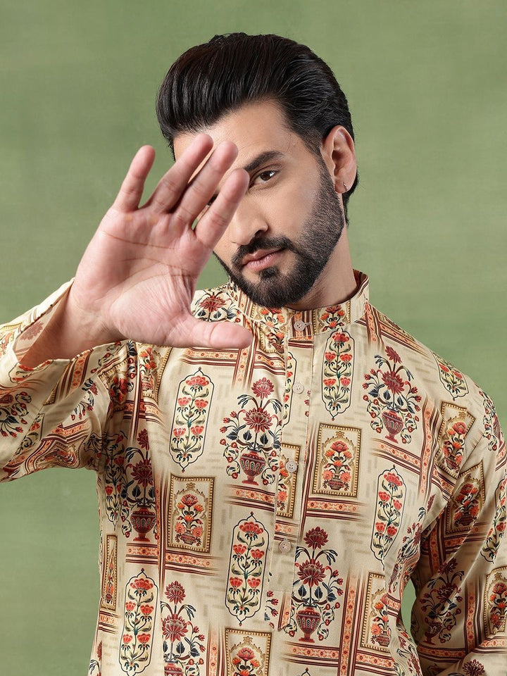 SOJANYA Men Floral Printed Kurta