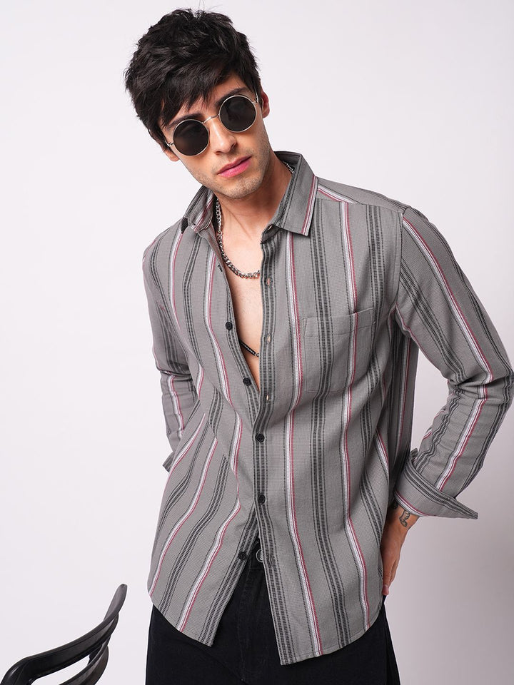 VASTRADO Men Classic Slim Fit Vertical Striped Spread Collar Cotton Casual Shirt