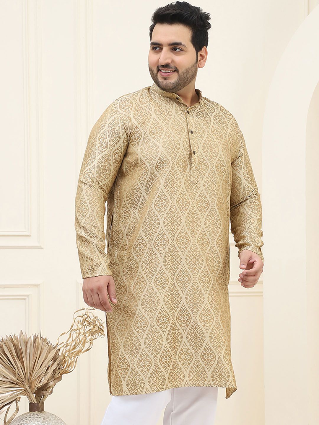 SOJANYA PLUS Ethnic Motifs Woven Design Band Collar Straight Jacquard Kurta