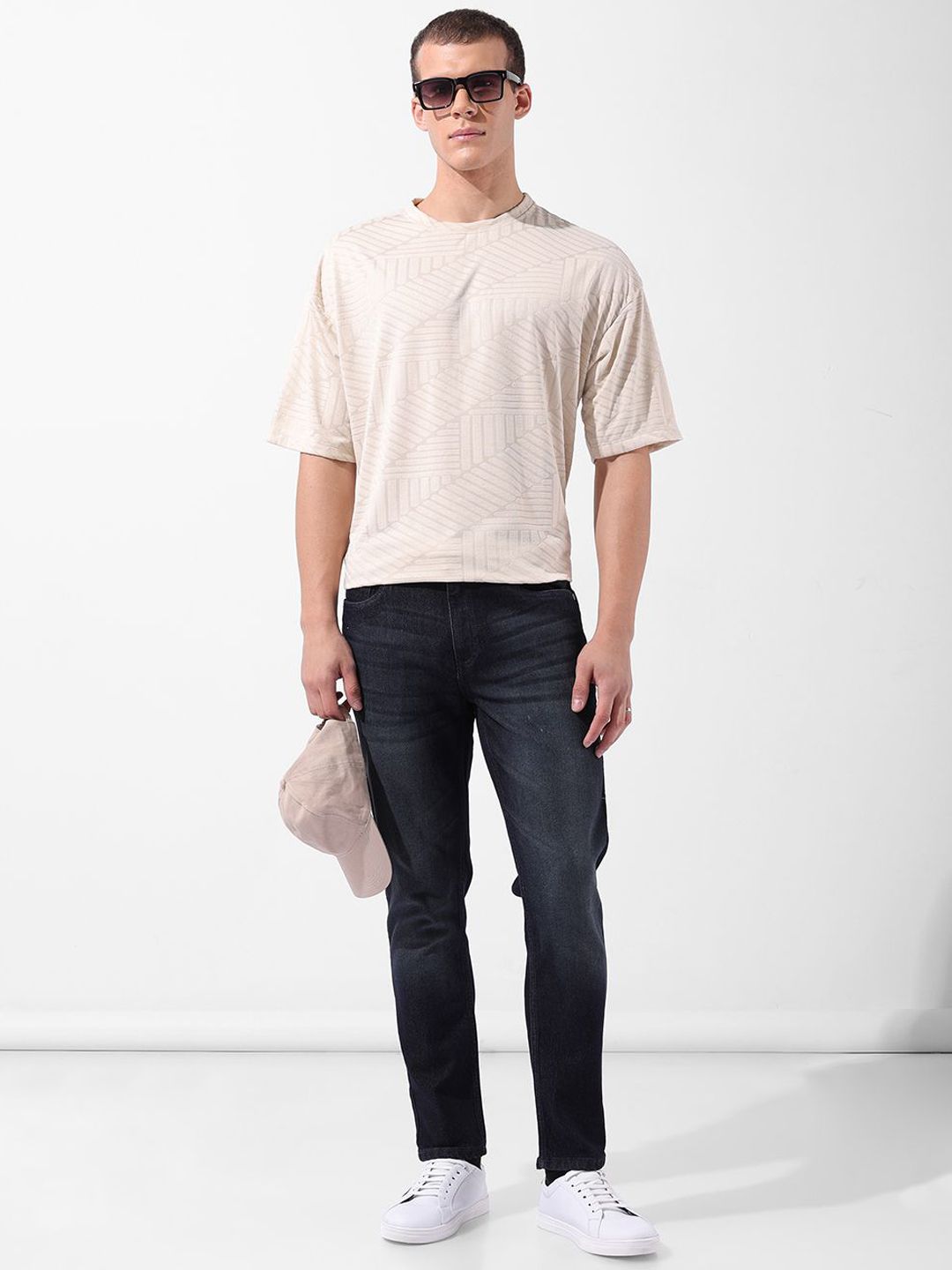 The Indian Garage Co Men Slim Fit Mid-Rise Stretchable Light Fade Jeans