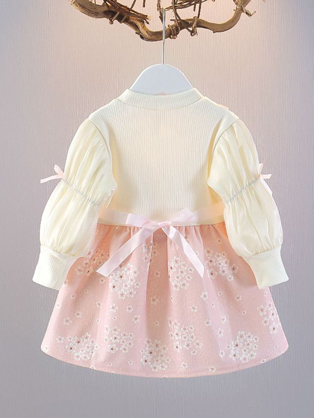 YK Girl Round Neck Applique Pinafore Dress