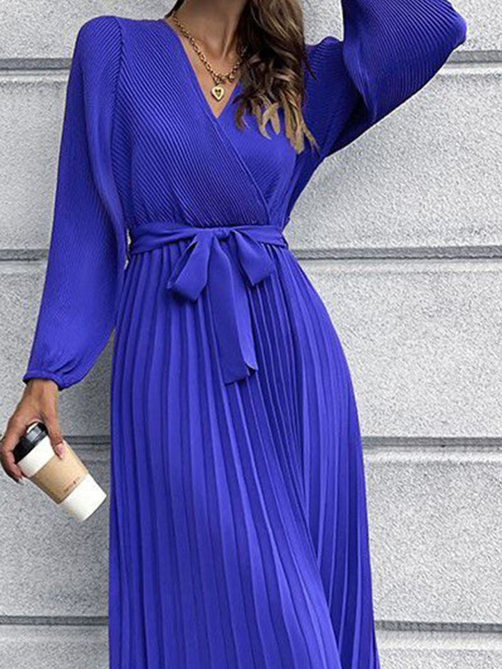 Semua Mengenai Anda Maxi Dress