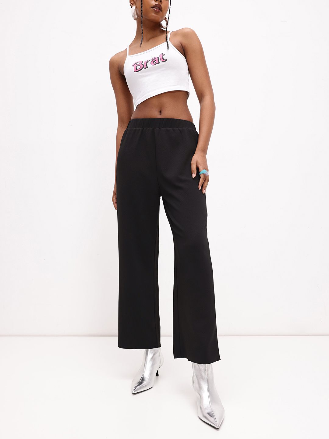 DressBerry Women Everyday Essential Textured Trousers
