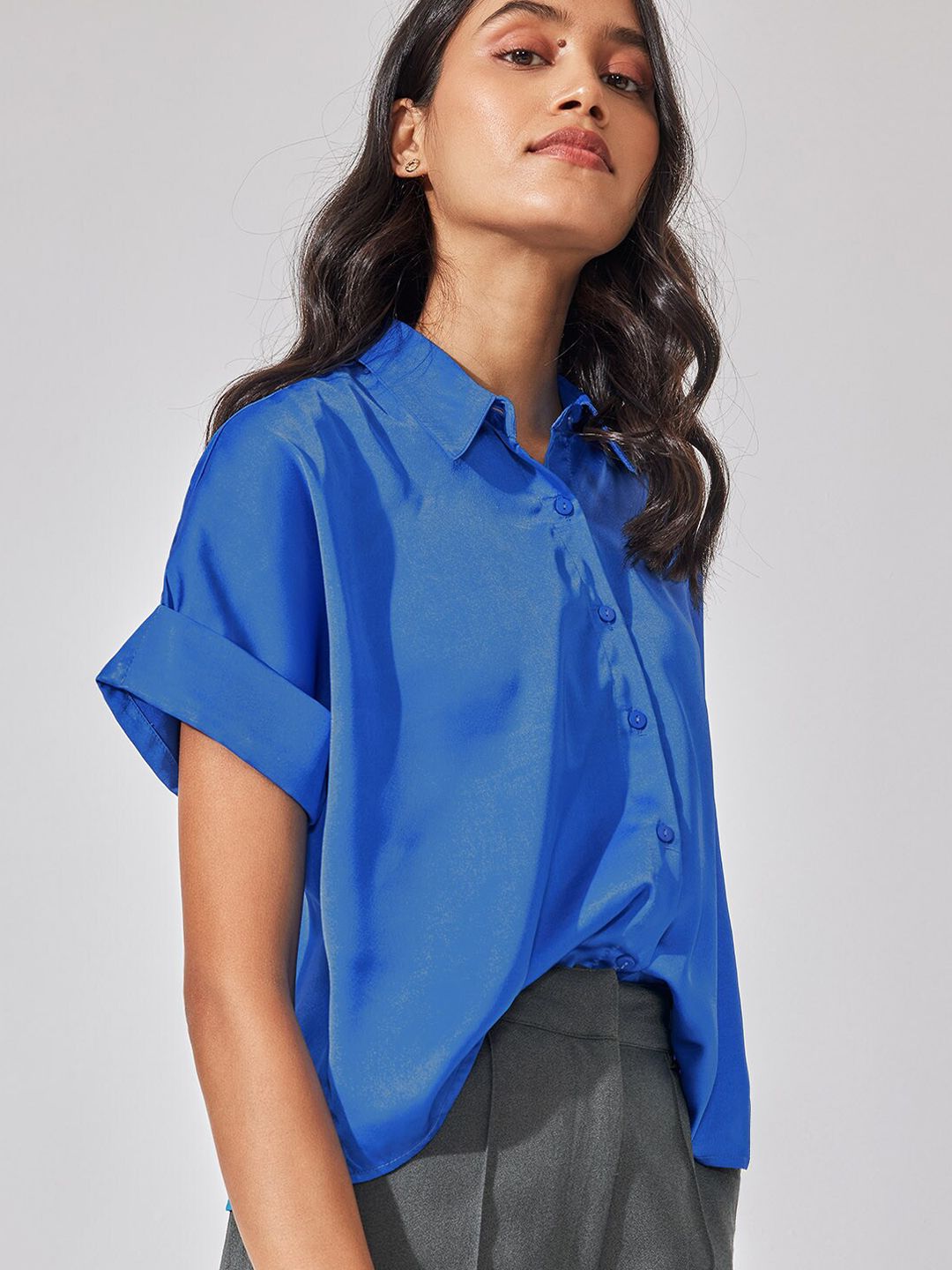The Label Life Spread Collar Extended sleeves Satin Boxy Casual Shirt
