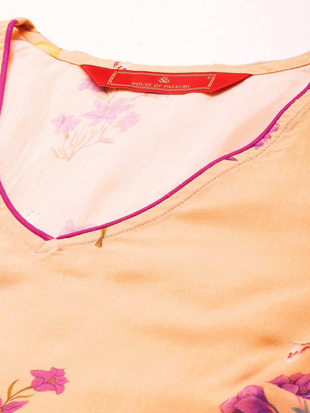 House of Pataudi Floral Printed Jashn Kurta