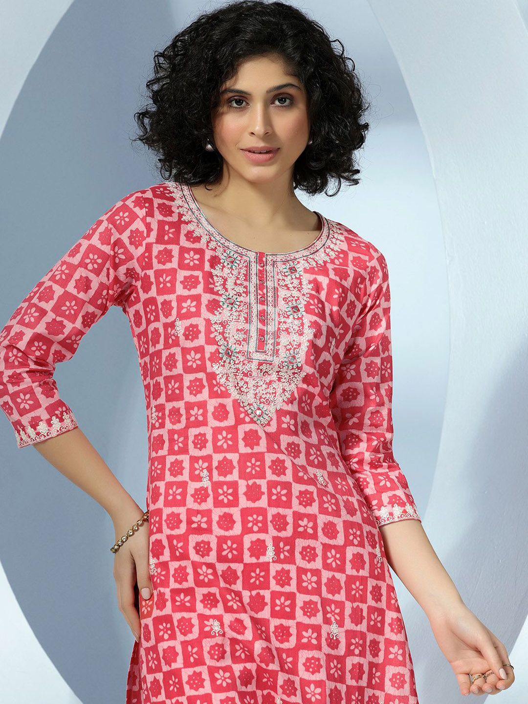 Libas Women Printed Regular Thread Work Pure Cotton Kurta with Trousers & With Dupatta