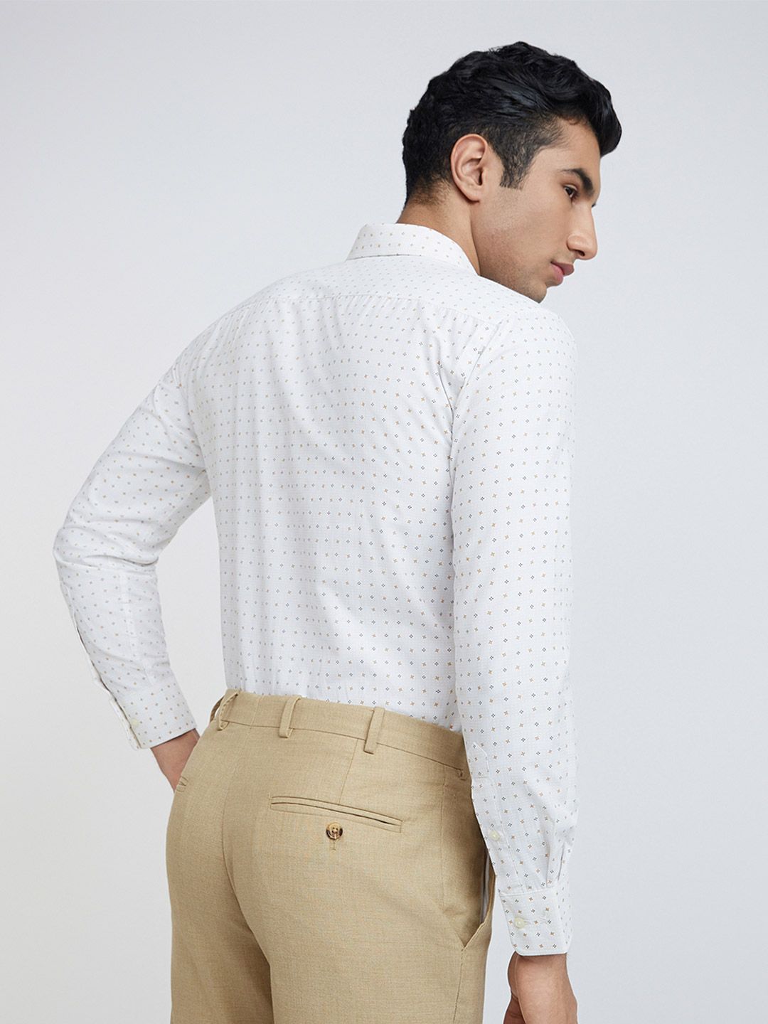 Park Avenue Slim Fit Geometric Printed Formal Shirt