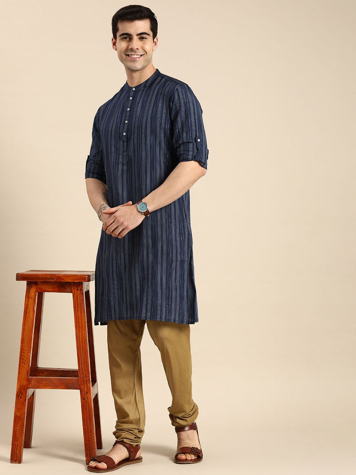 Anouk Men Navy Blue & Gold-Toned Striped Mandarin-Collar Indigo Kurta