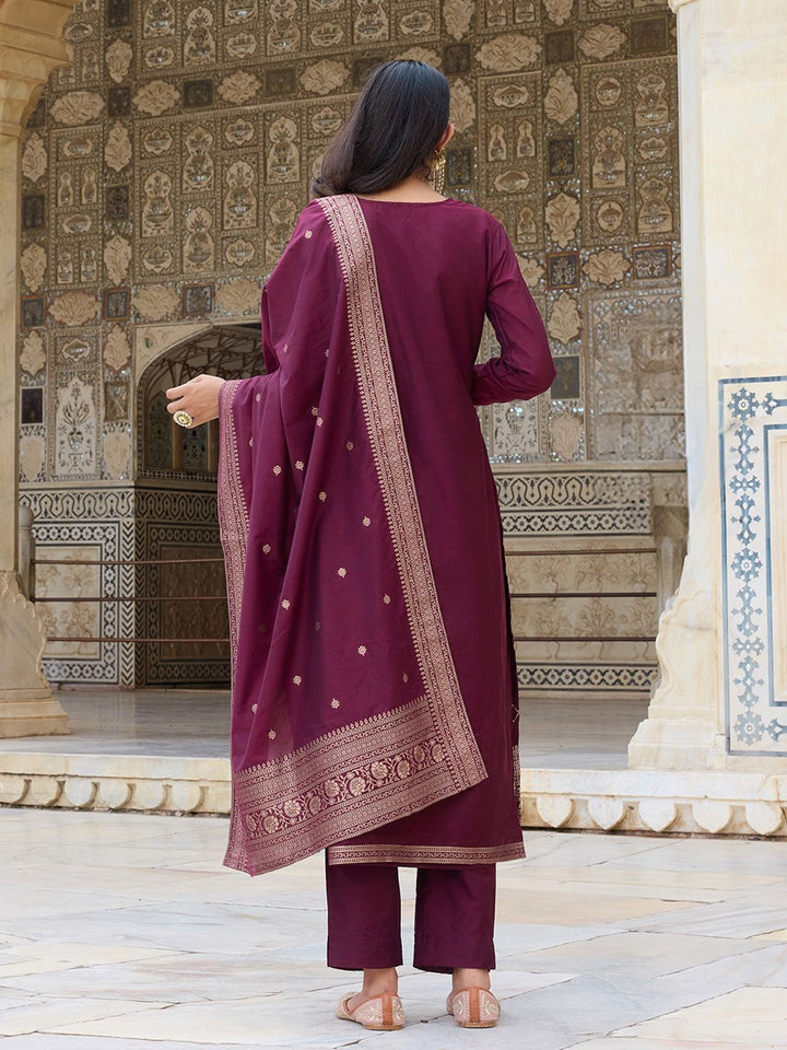 KALINI Women Regular Kurta with Trousers & With Dupatta