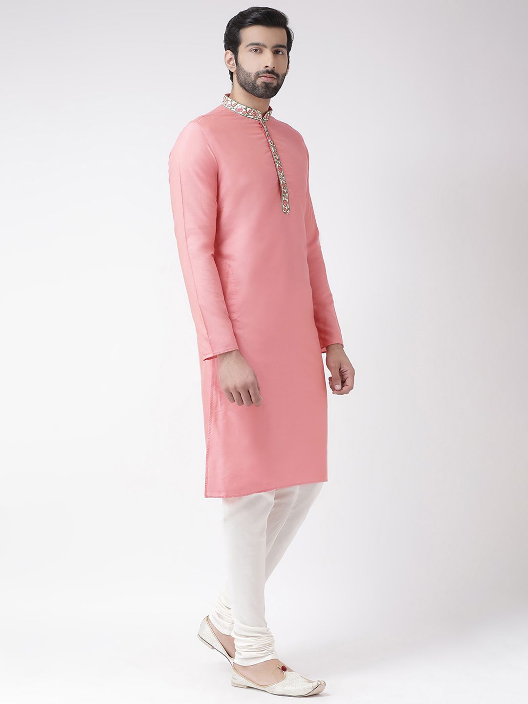 KISAH Men Solid Regular Fit Thread Work Kurta