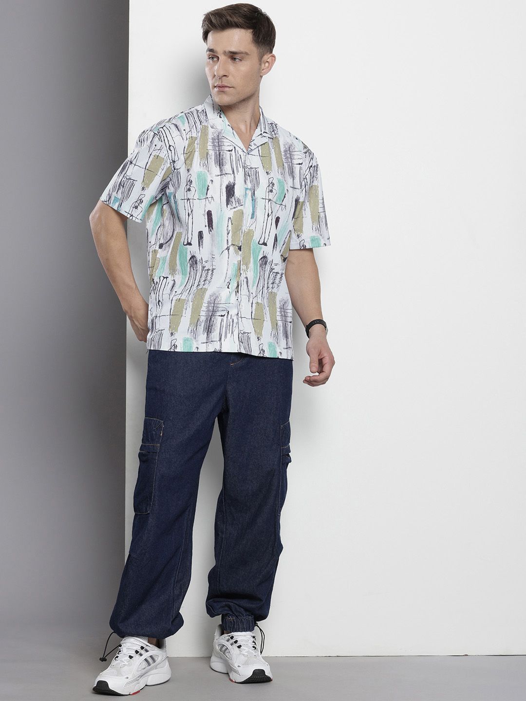 The Indian Garage Co Men Relaxed Fit Printed Resort Wear Jacquard Shirt