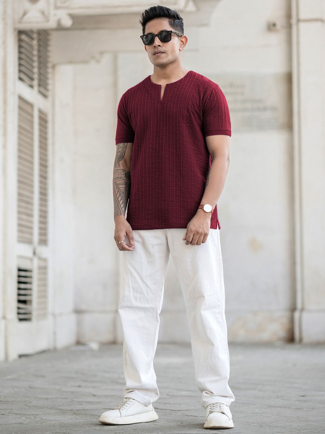 Powerlook Men Regular Fit Self Design Round Neck T-shirt