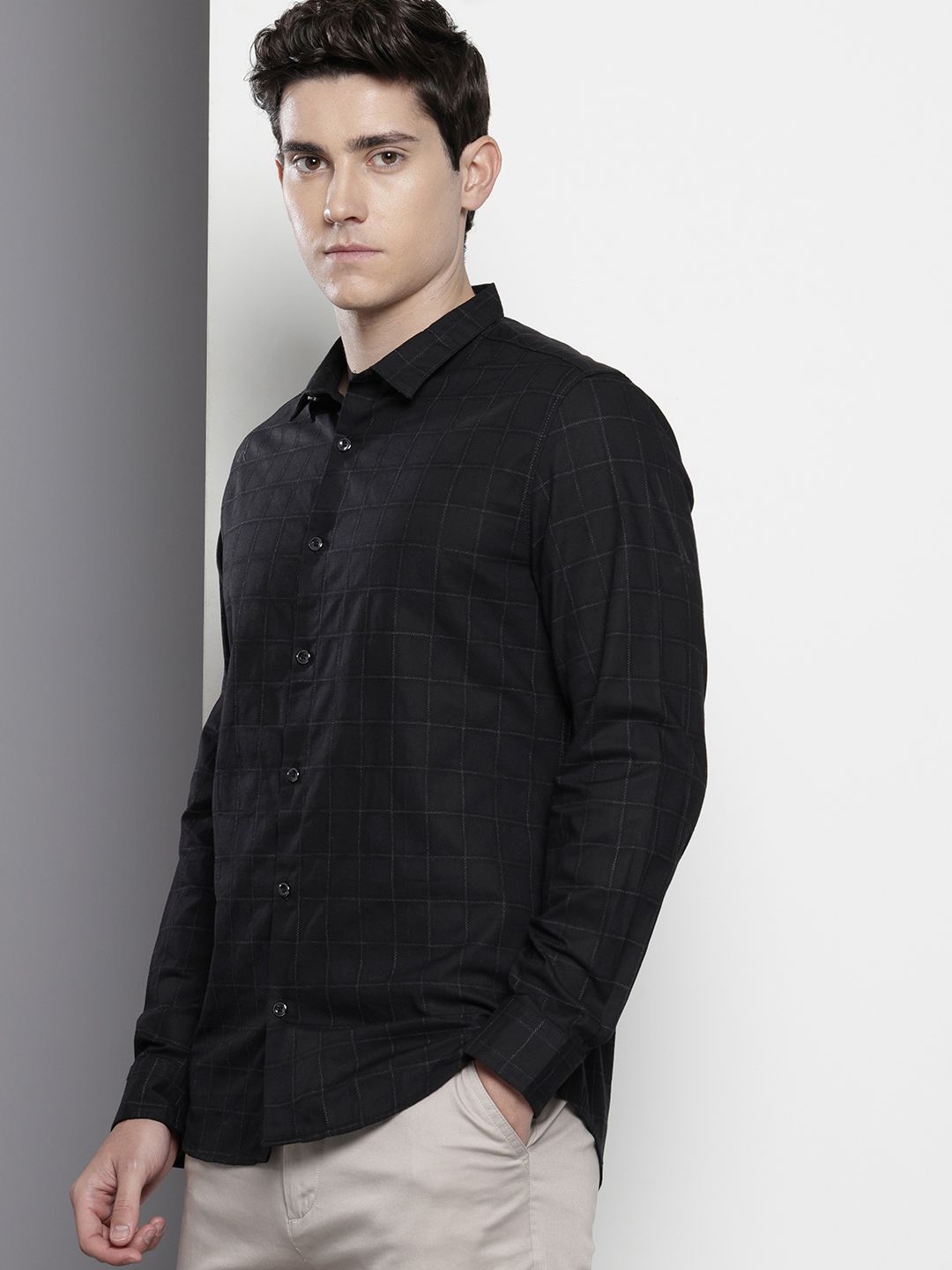 The Indian Garage Co Slim Fit Opaque Checked Casual Shirt