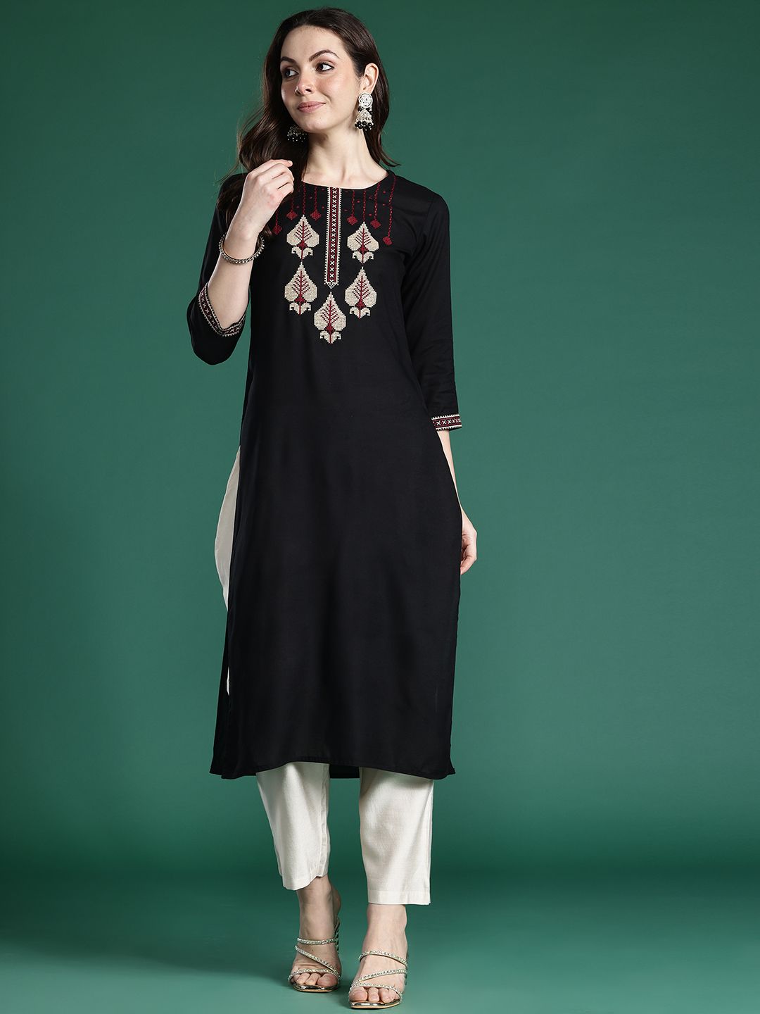 Indo Era Women Ethnic Motifs Embroidered Thread Work Kurta