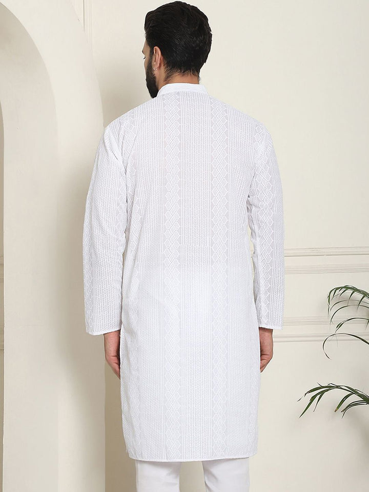 SOJANYA Men Thread Work Kurta