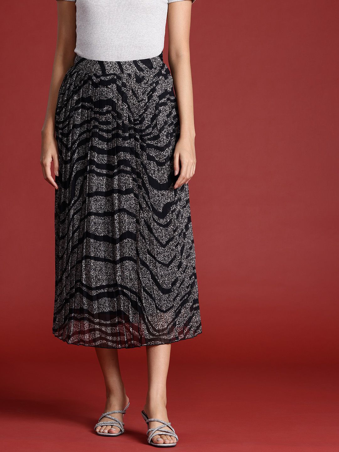 all about you Printed Accordion Pleated Midi Flared Skirt