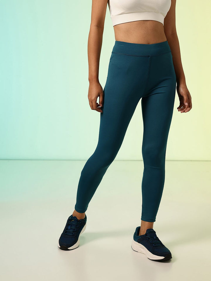 HRX by Hrithik Roshan Women Haptic Pulse Story Rapid Dry Training Tights